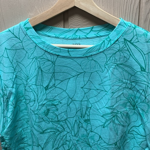 a n a Top - Picture 3 of 11